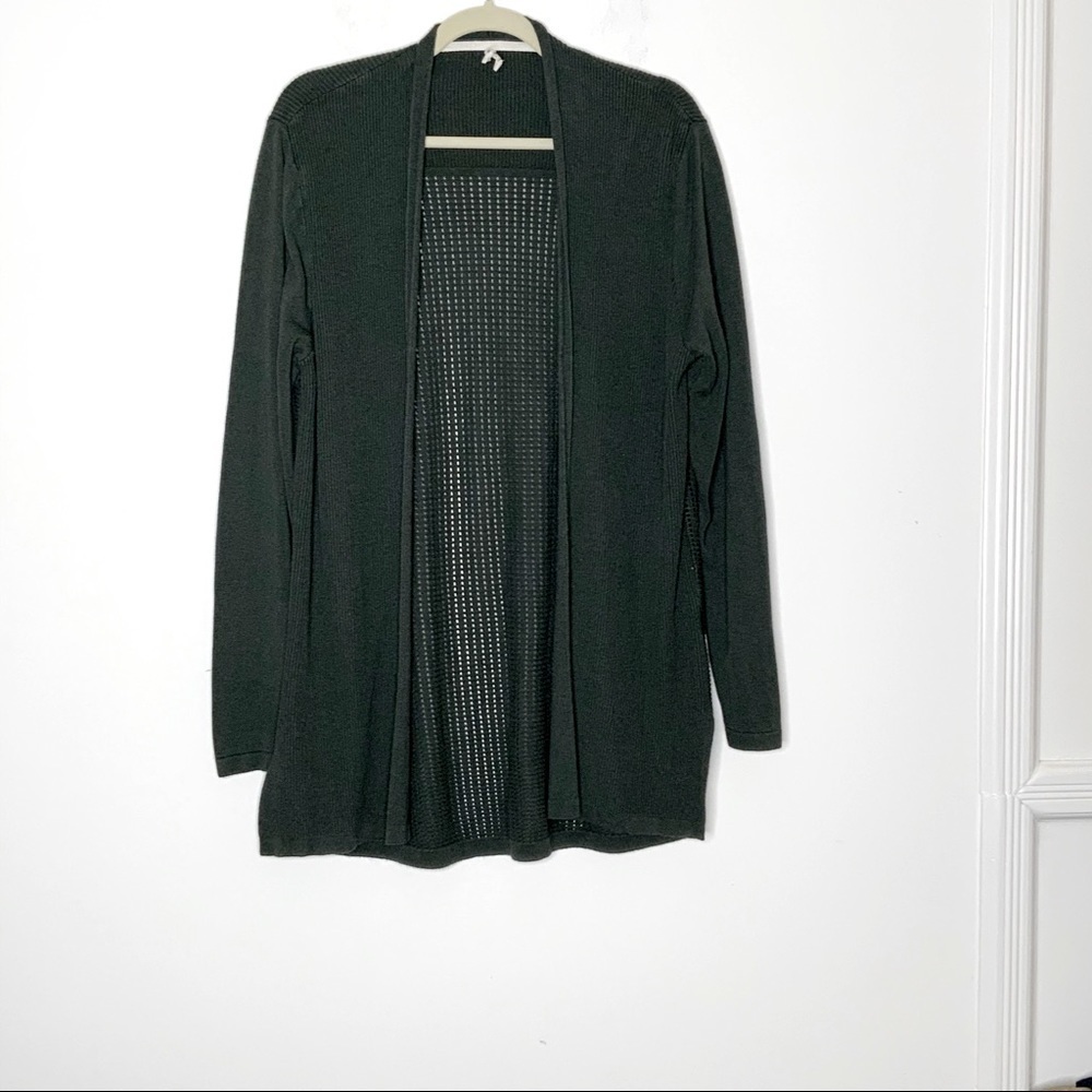 Teeberry & WEAVE long sleeve cardigan. Size L